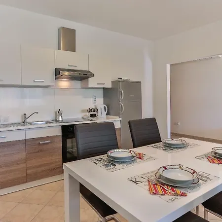 Apartament Laurea & Casia Pula