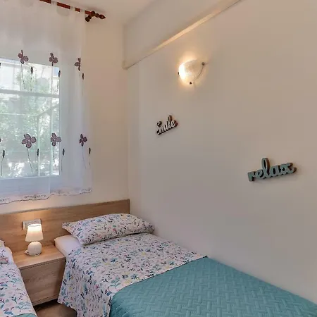 Apartament Laurea & Casia *