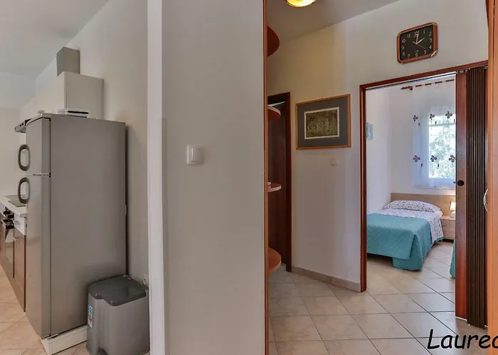 Laurea & Casia Apartment *