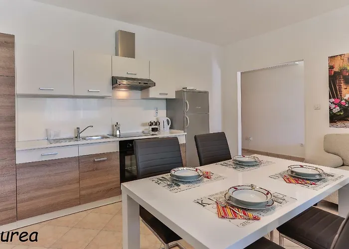 Apartment Laurea & Casia Pula