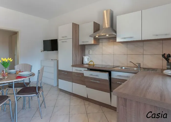 Laurea & Casia Apartment